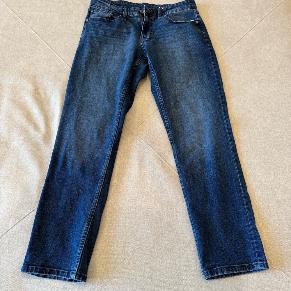 Izod Men's Straight Fit Dark Blue Jeans